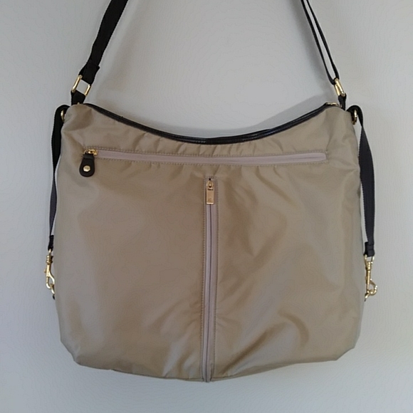 Skip Hop Versa Expandable Diaper Bag Khaki Brown - Picture 8 of 16